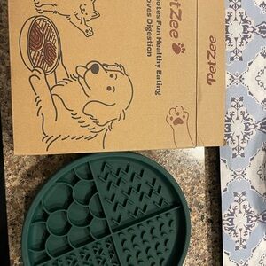 Pet Slow Feeder Bowl